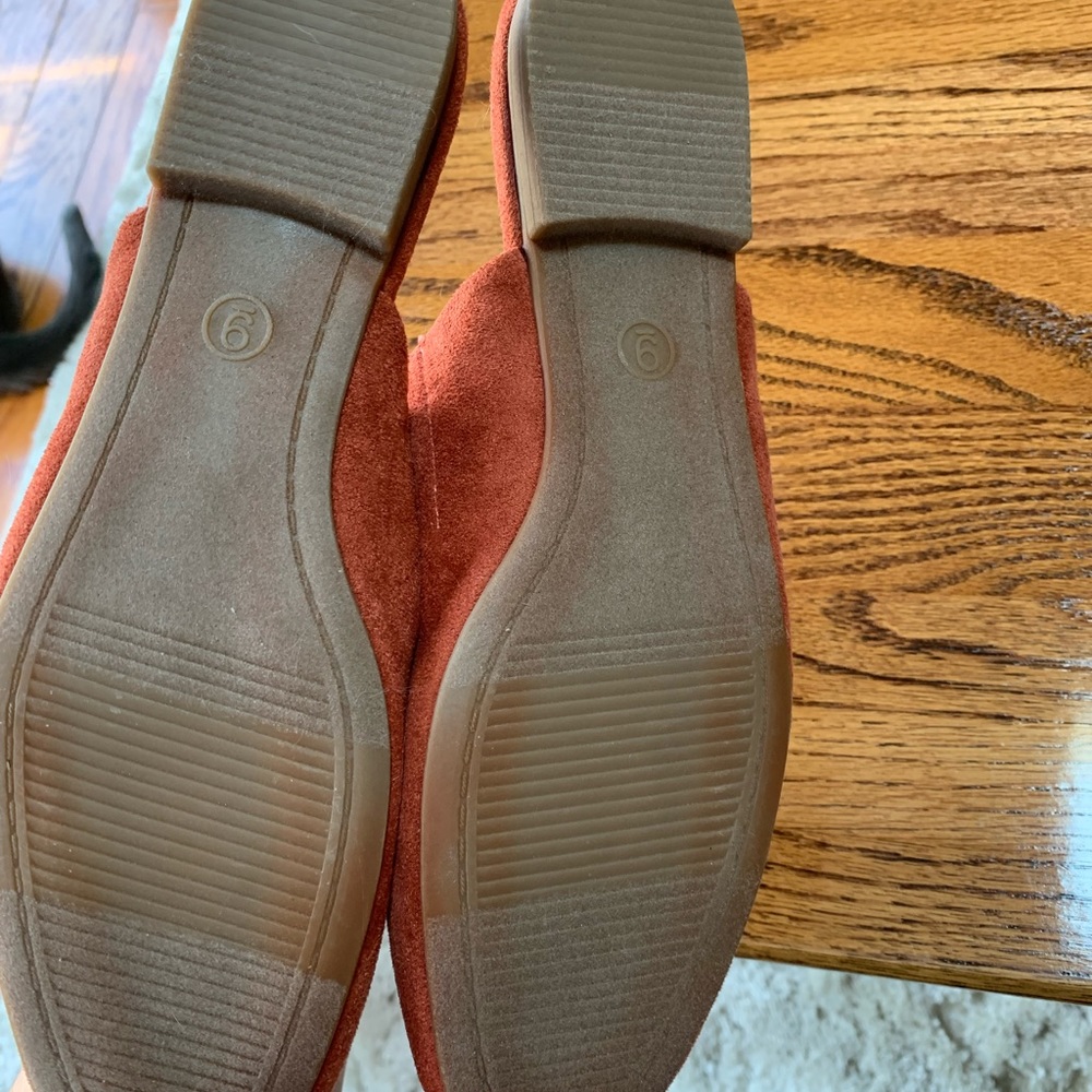 Slip ons - Picture 4 of 4